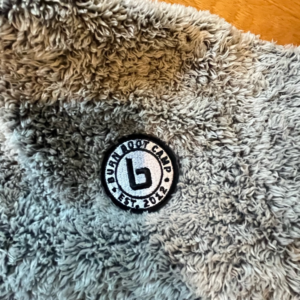 Burn boot camp Sherpa sweatshirt size M